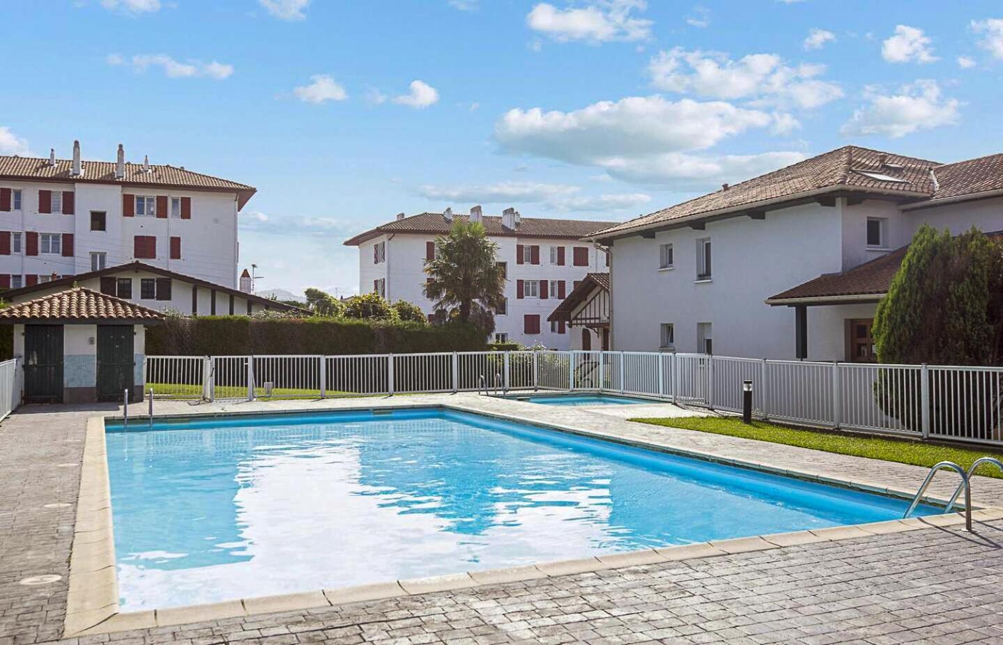 Atlantic Selection - Le Bidassoa - Avec Piscine Et Parking Hendaye Buitenkant foto